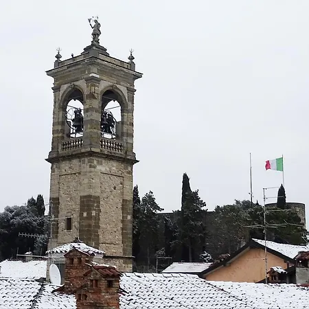 La Torre Della Meridiana Bed & Breakfast *