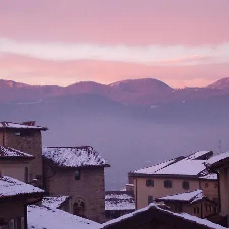 La Torre Della Meridiana Bergamo