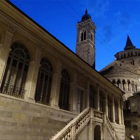 La Torre Della Meridiana Bergamo